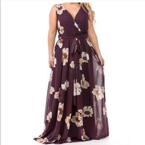 Beautiful floral maxi dress